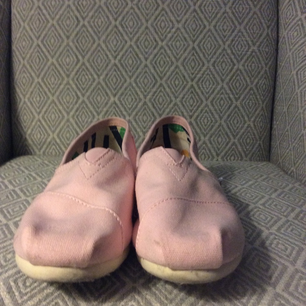 Toms Ballet Pink Flats 7.5 - Picture 2 of 6
